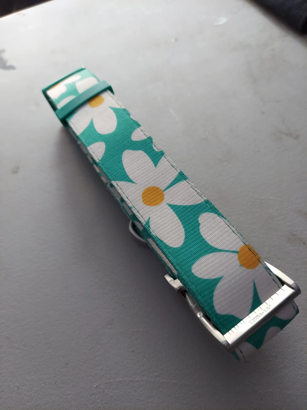 Youly Classic Daisy Print Large Pet Collar with Metal Clasp & Heart Charm